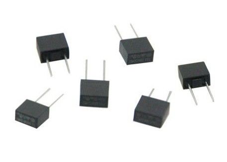 CCC CQC PSE PCB Radial Leaded Box Shaped Slow Blow Miniatur Fuse MST 002 2A 250VAC 300V 400V 8.35x7.7mm